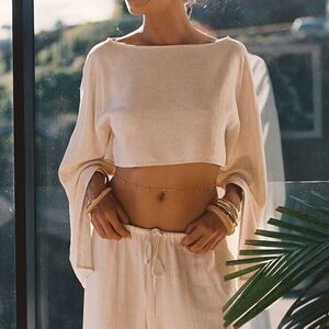 12th Tribe Clear Breeze Natural Linen Top Size LL